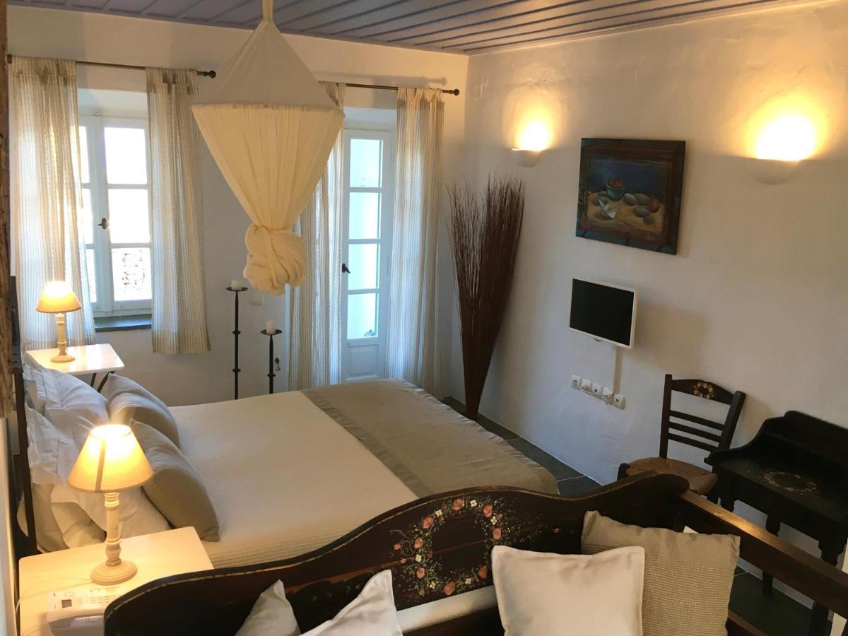 Niriedes Hotel Platis Gialos  Экстерьер фото