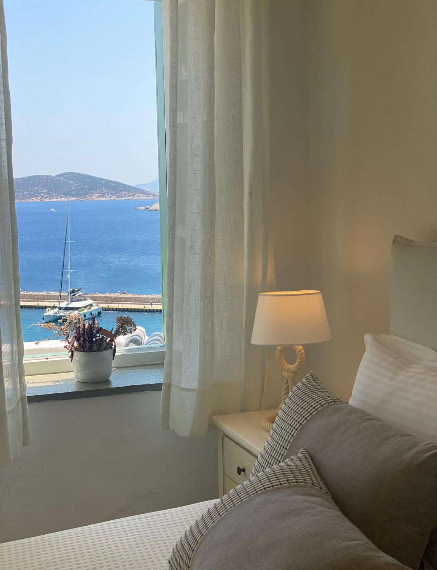 Niriedes Hotel Platis Gialos  Экстерьер фото