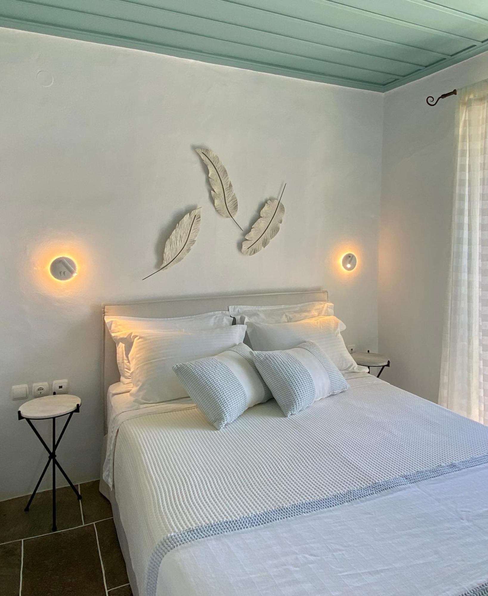 Niriedes Hotel Platis Gialos  Экстерьер фото